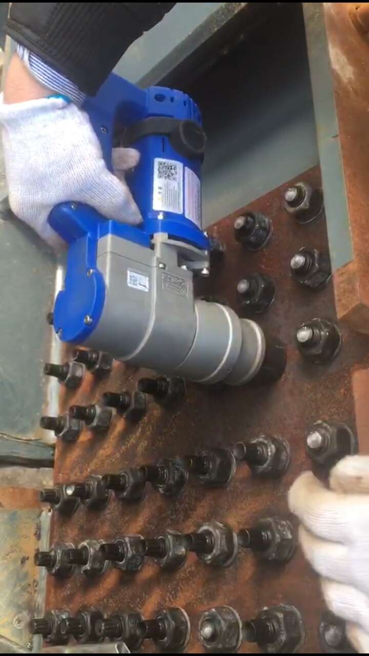 電動扭矩扳手安全操作應該注意什么？